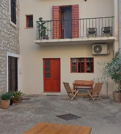 Apartment Ana